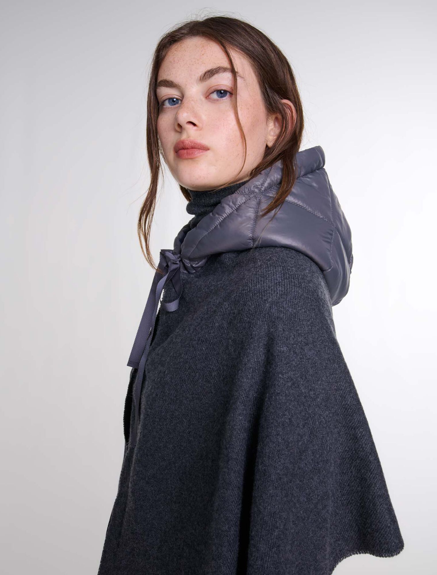 Hooded wool poncho