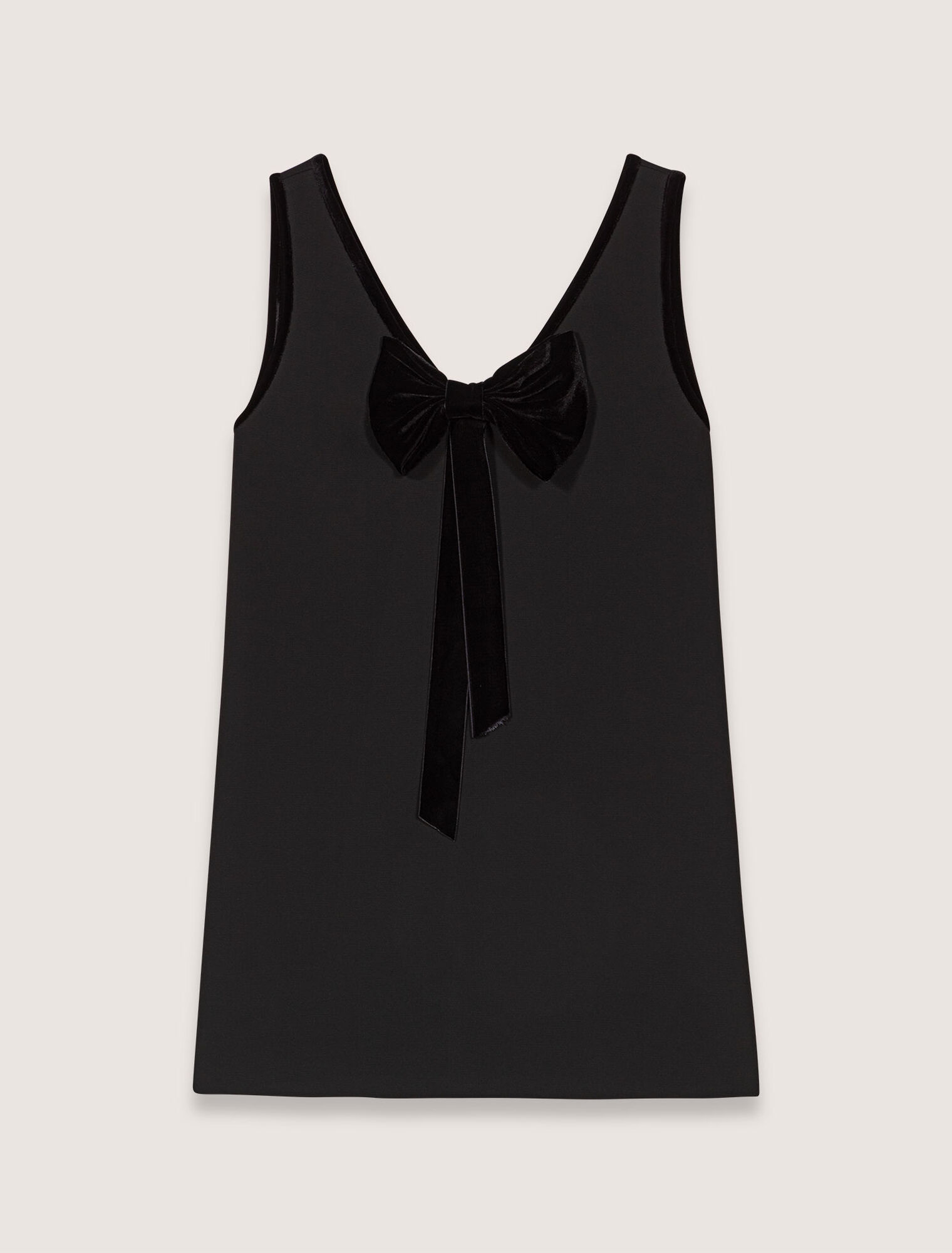 Pinafore dress with velvet collar