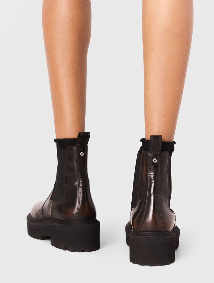 Chelsea boots