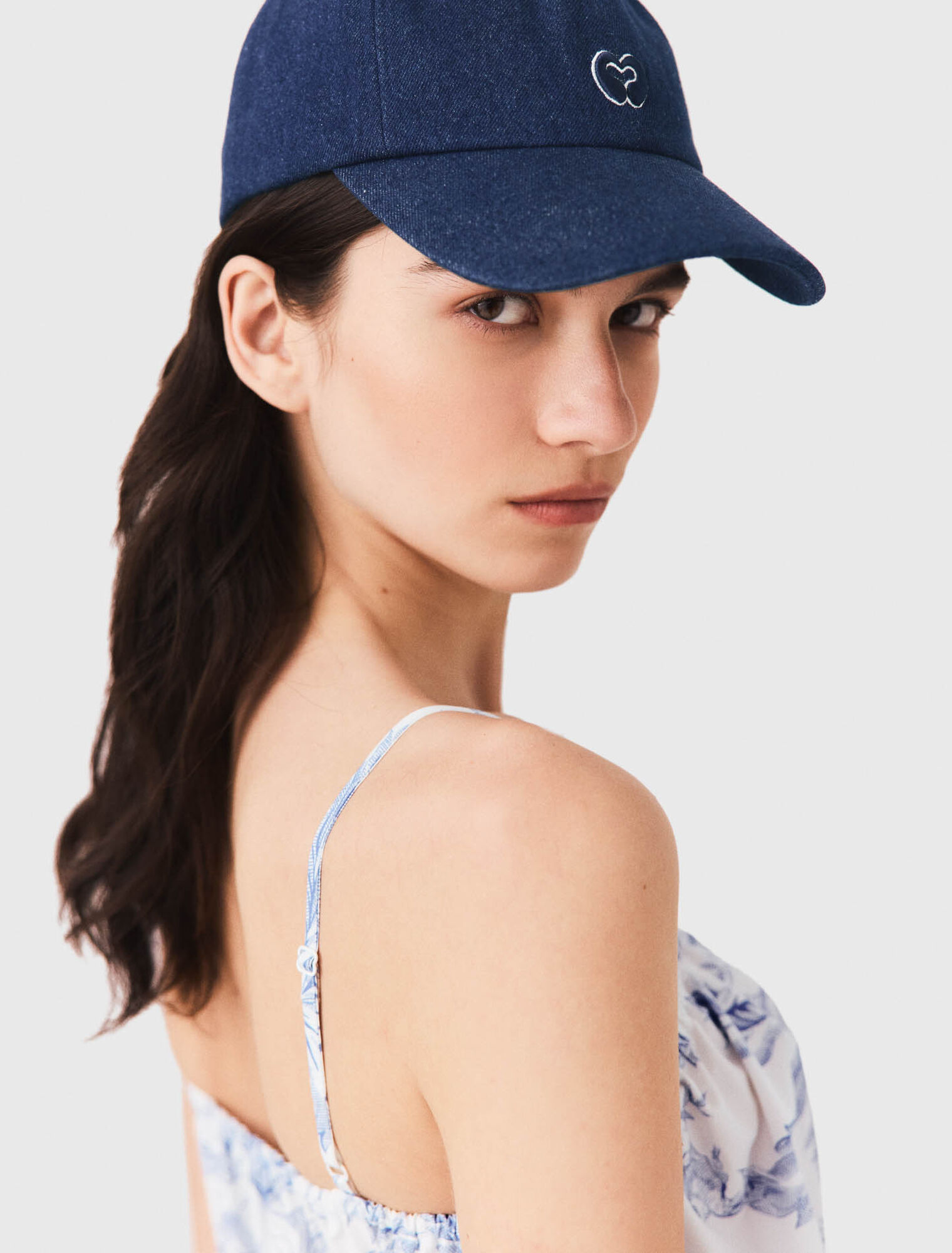 Raw denim cap with logo