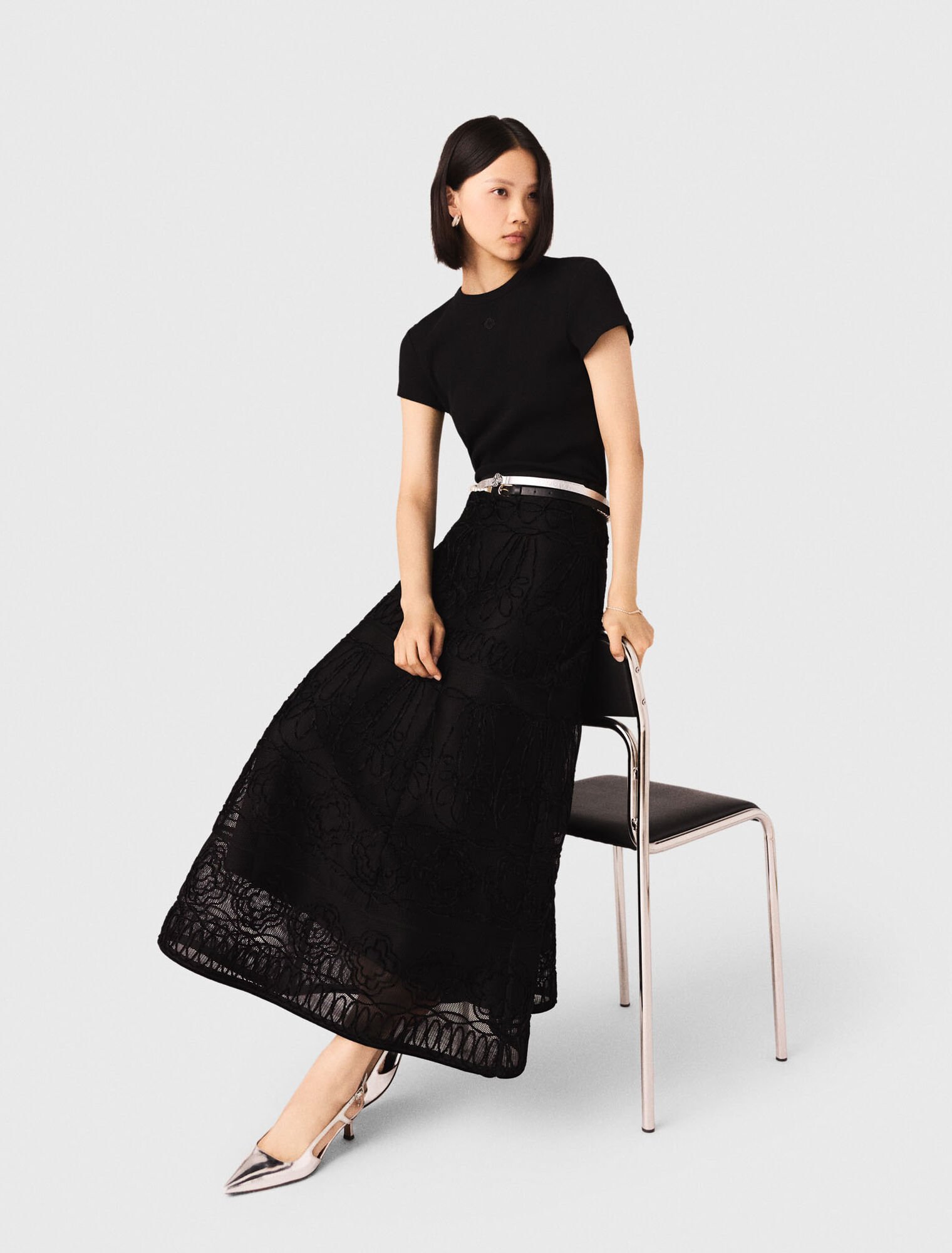 Embroidered basket-weave knit skirt