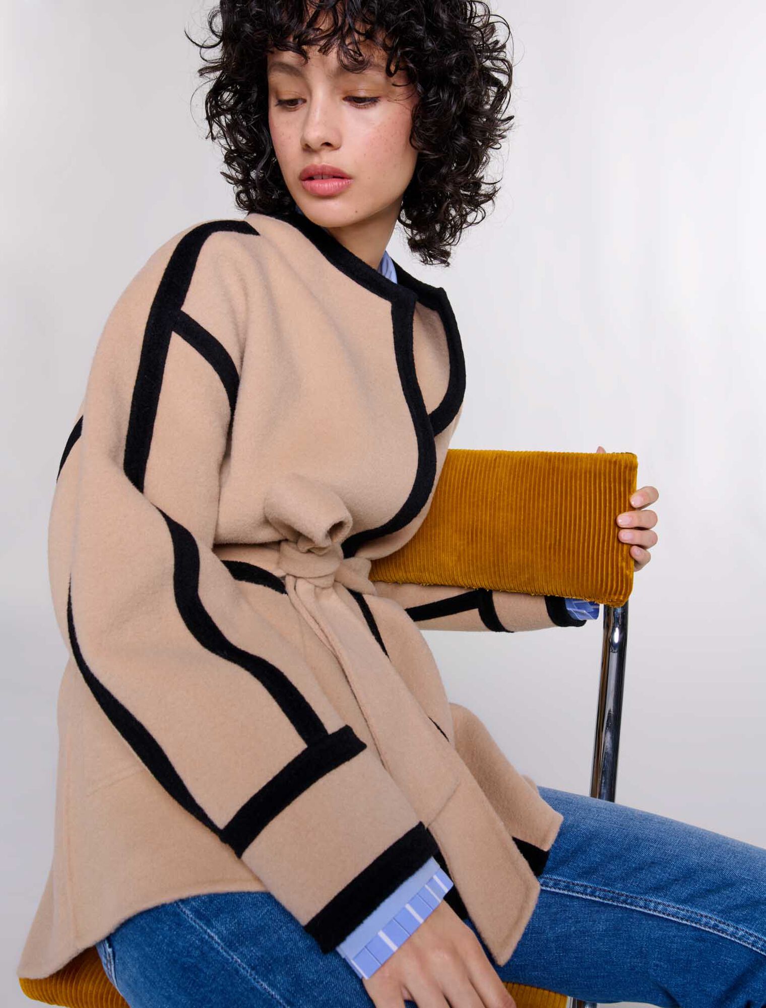 Short two-tone coat