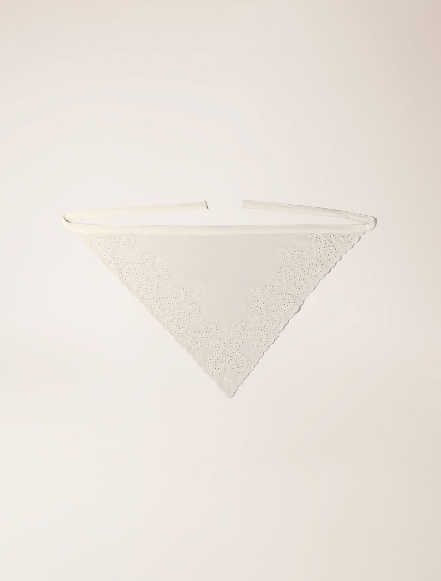Triangle scarf