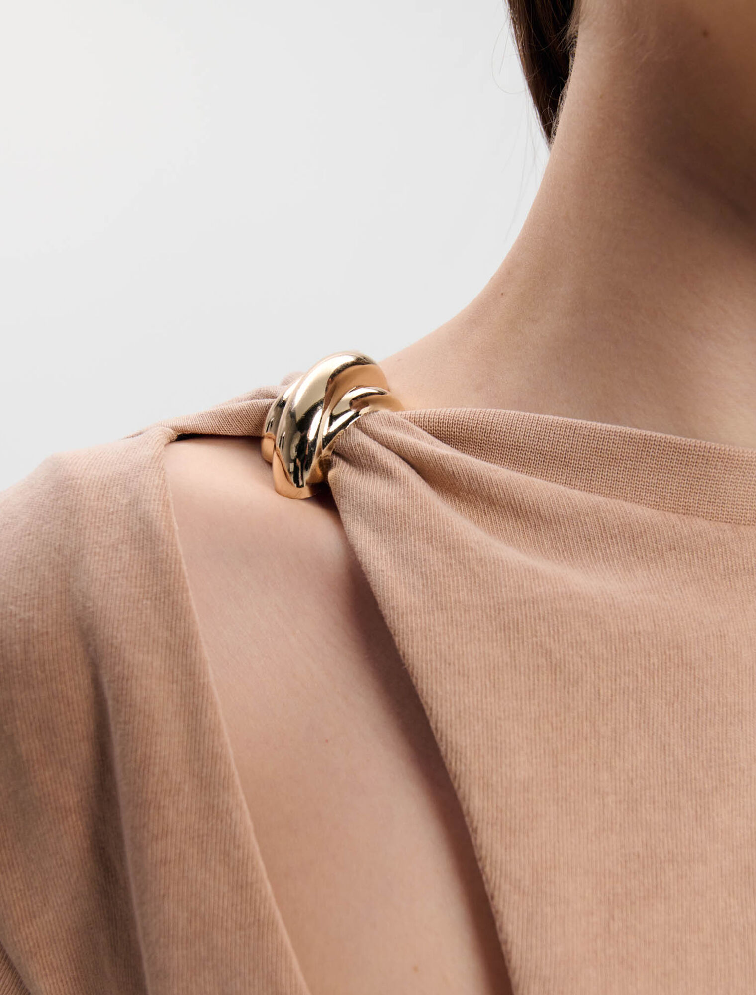 T-shirt with jewel detail