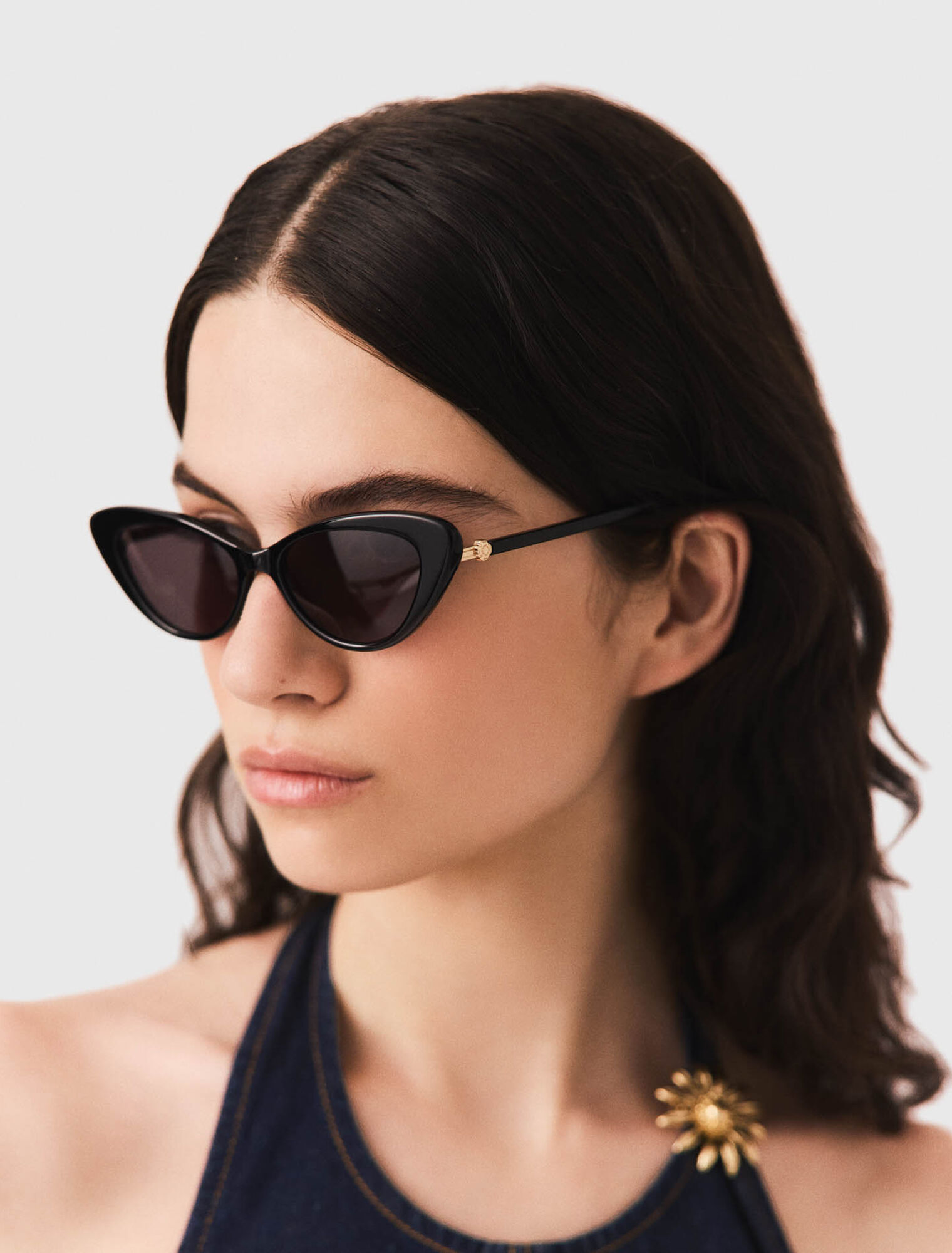 Cat-eye sunglasses