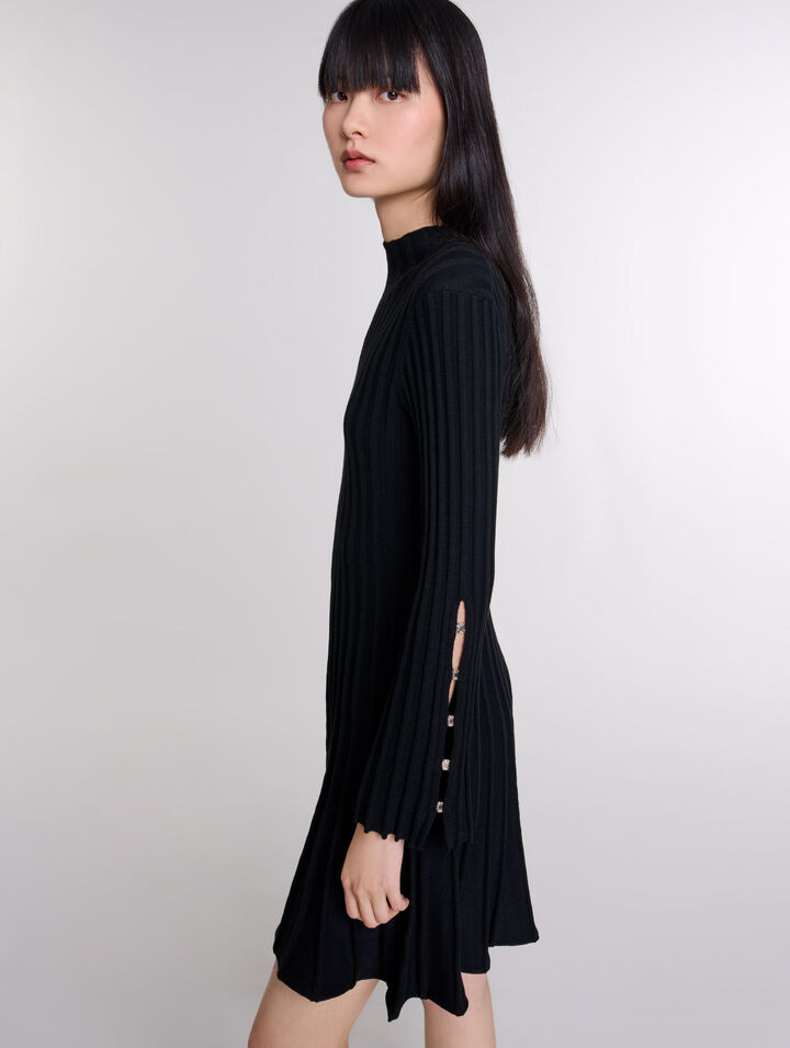 Short knit dress