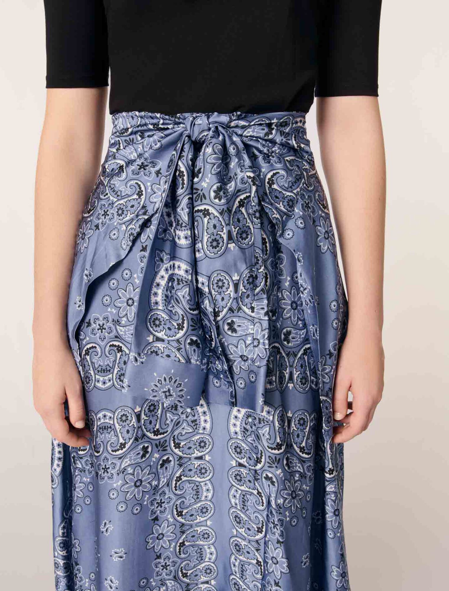 Layered-effect patterned dress