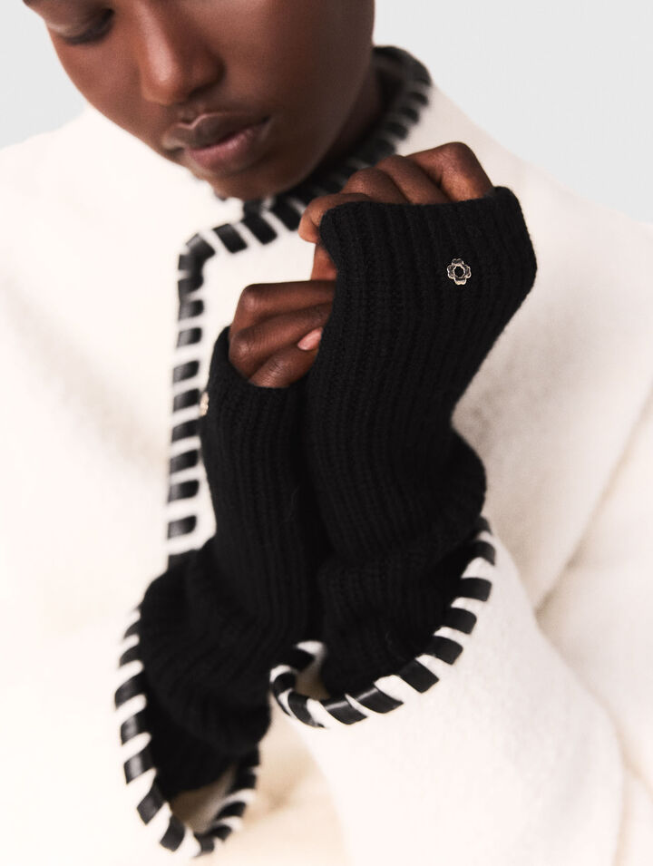 Lined coat with contrasting ribbon