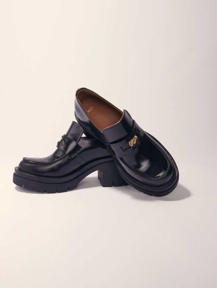 Heeled loafers