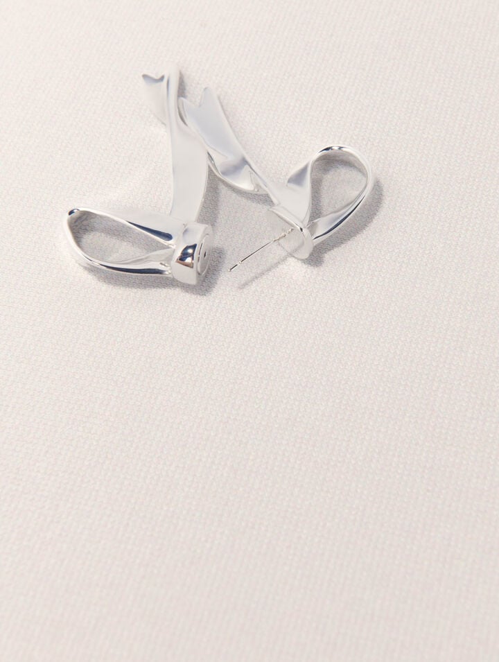 Silver bow earring