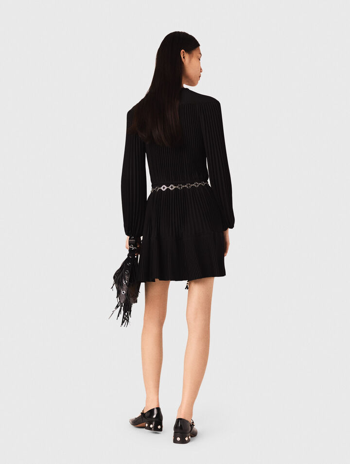Short pleated dress