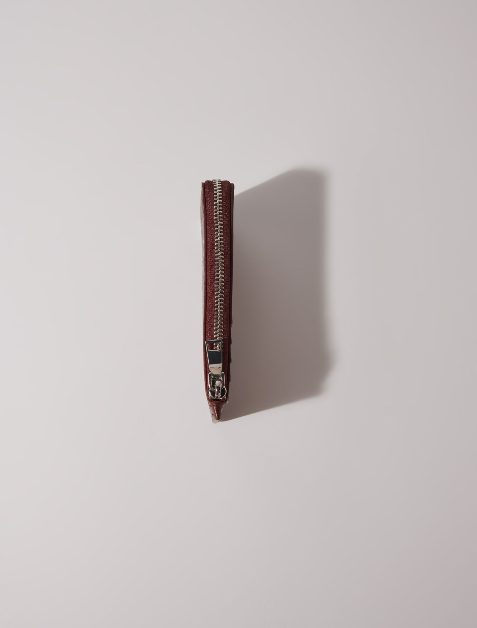 Crackled leather cardholder