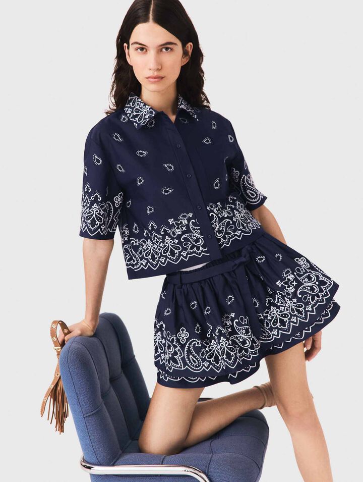 Short embroidered ruffled skirt