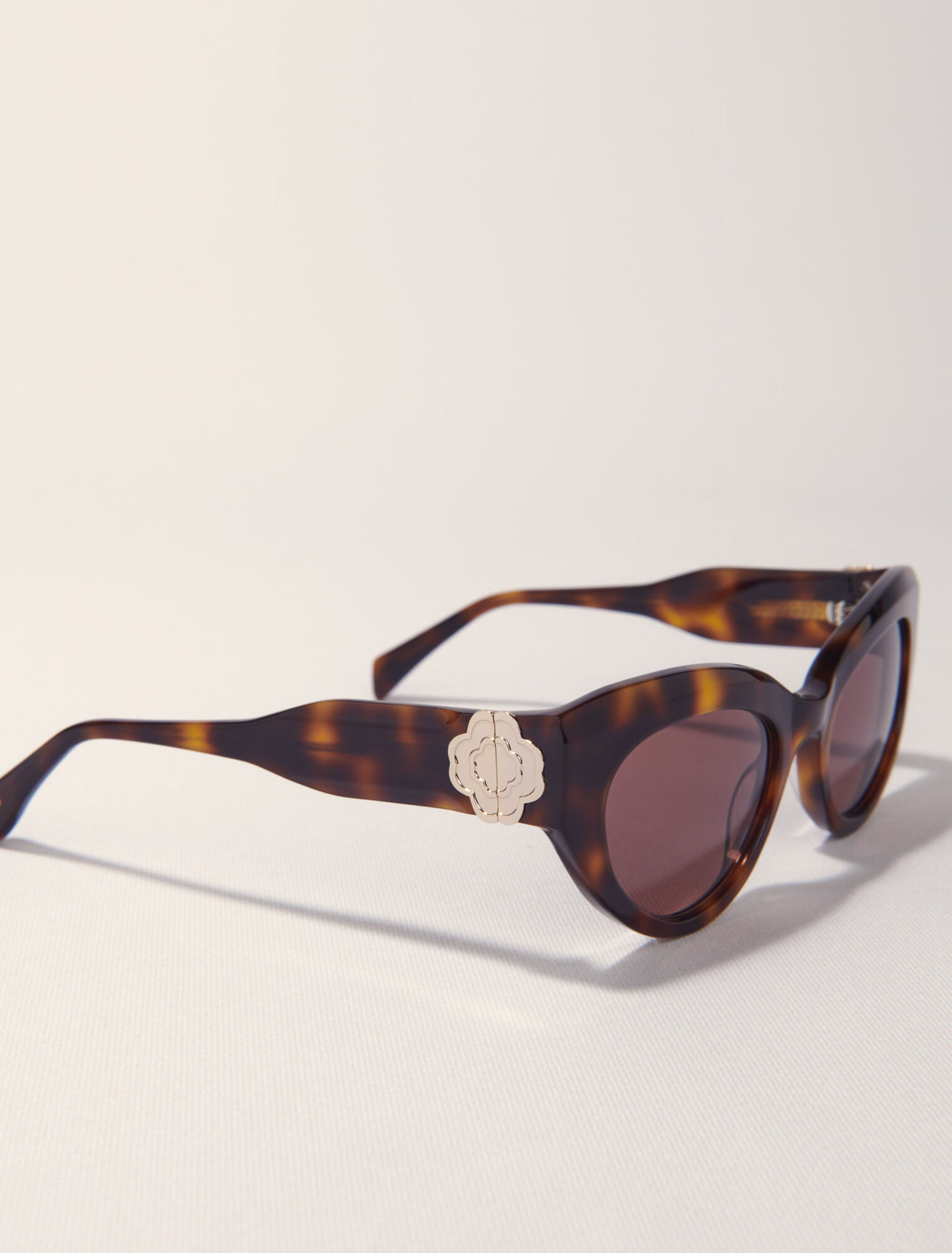 Acetate cat-eye glasses