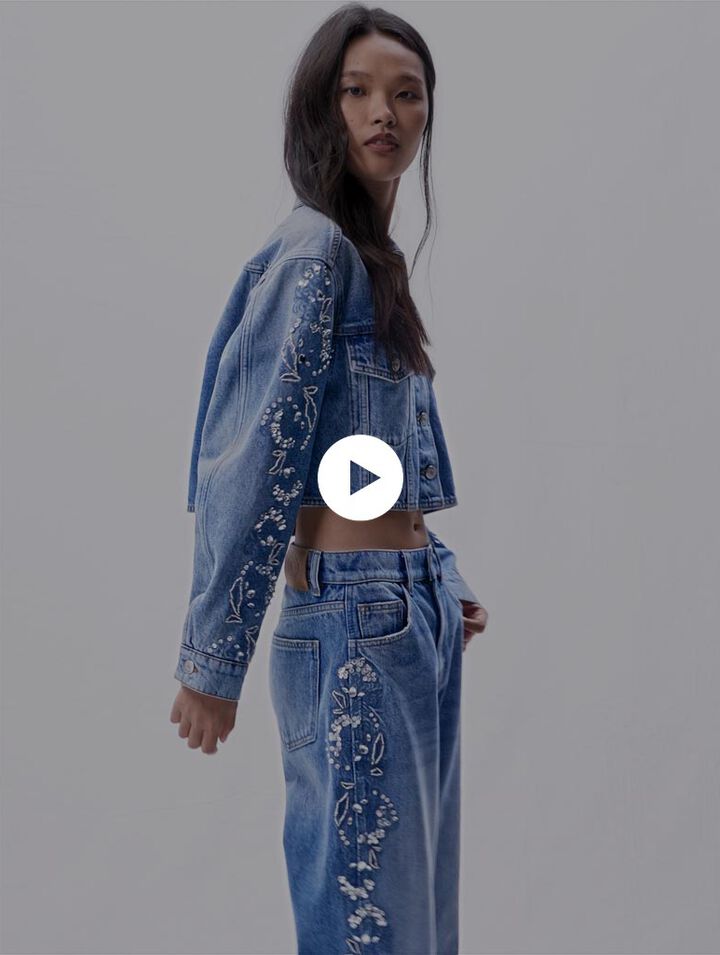 Embroidered denim jacket 