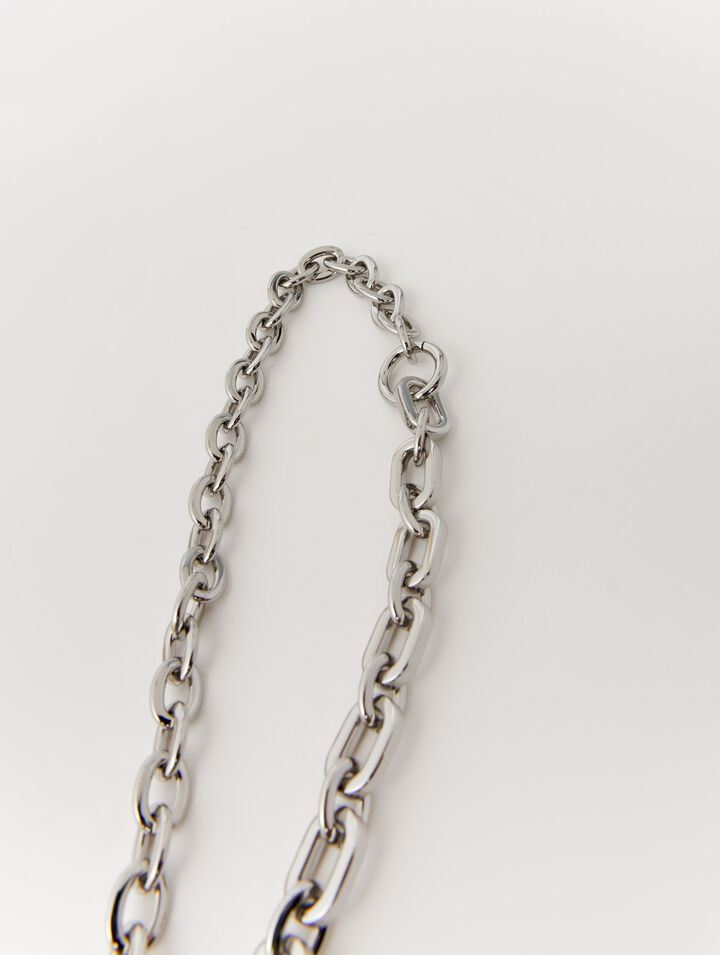 Chain shoulder strap