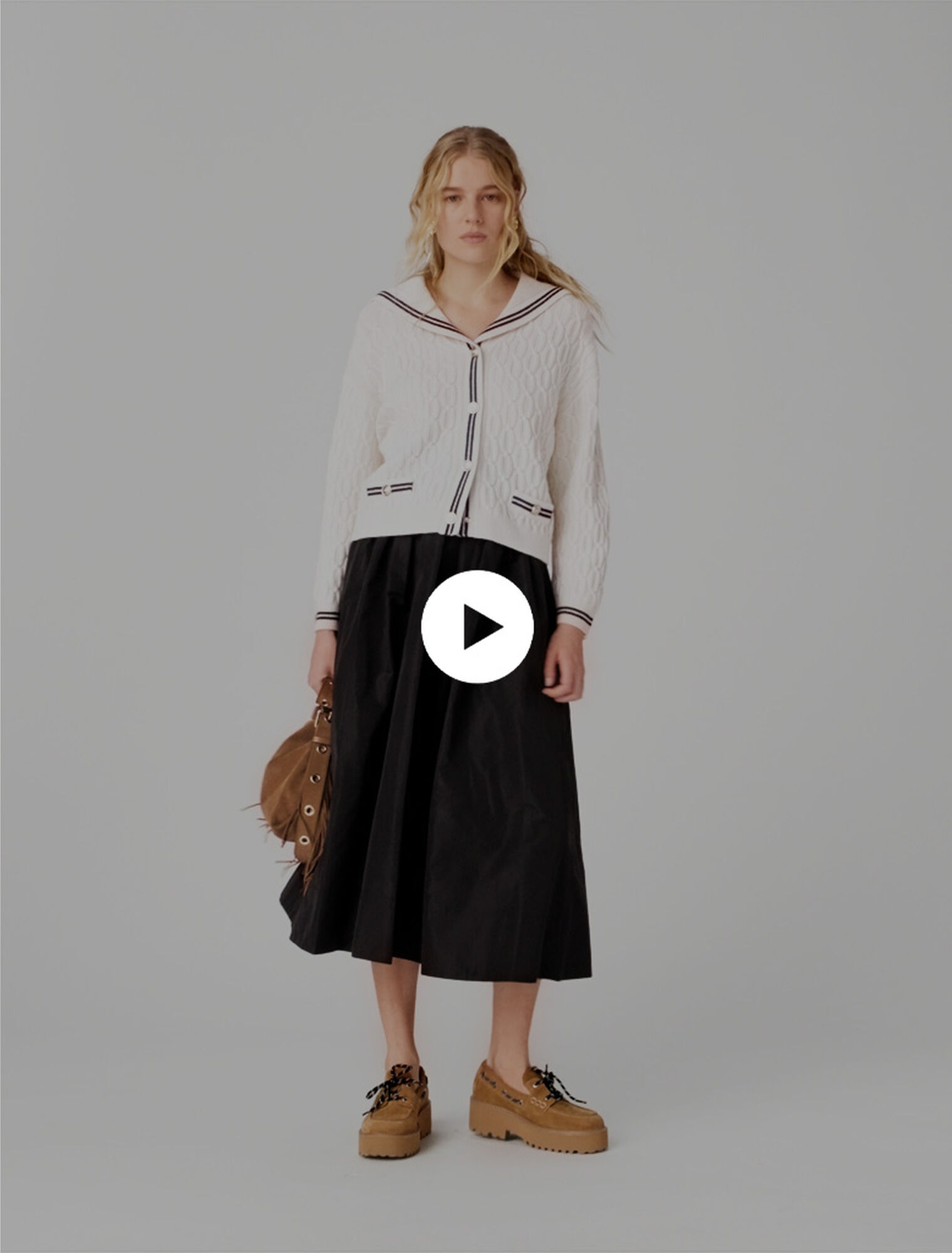 Long skirt with contrast waistband