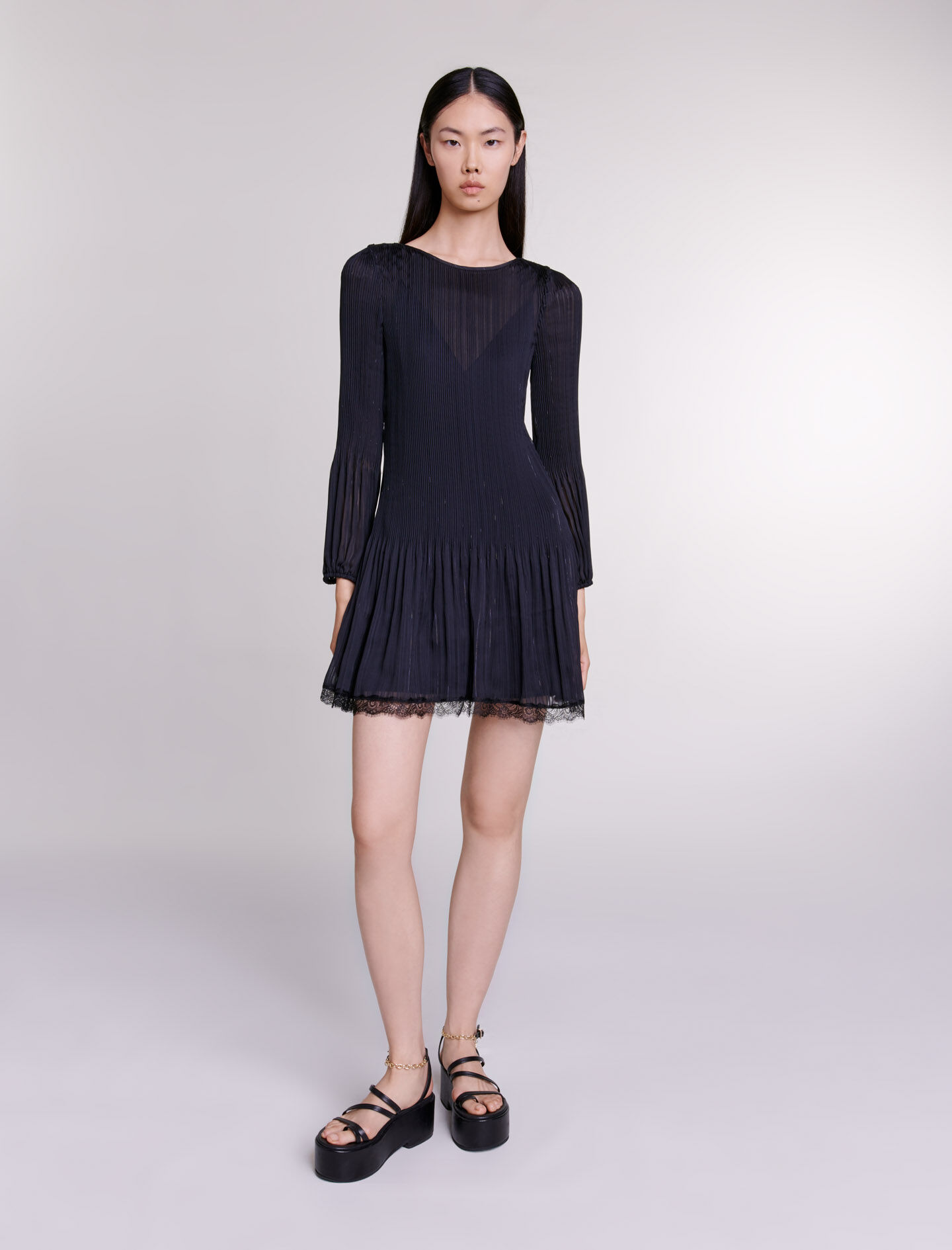 Pleated dress short outlet