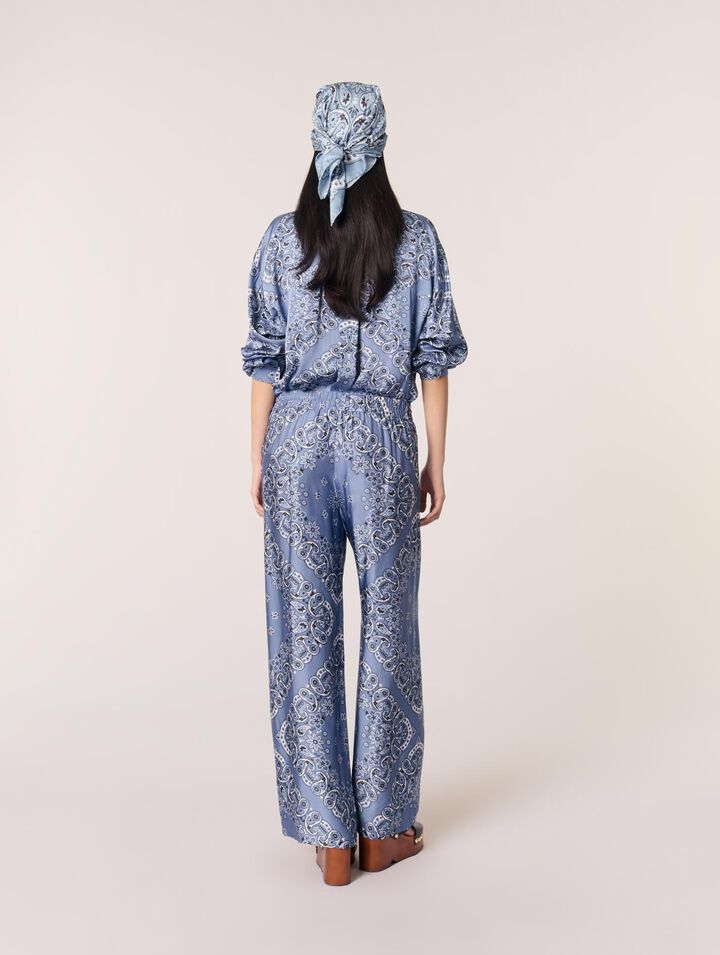 Flowing patterned trousers