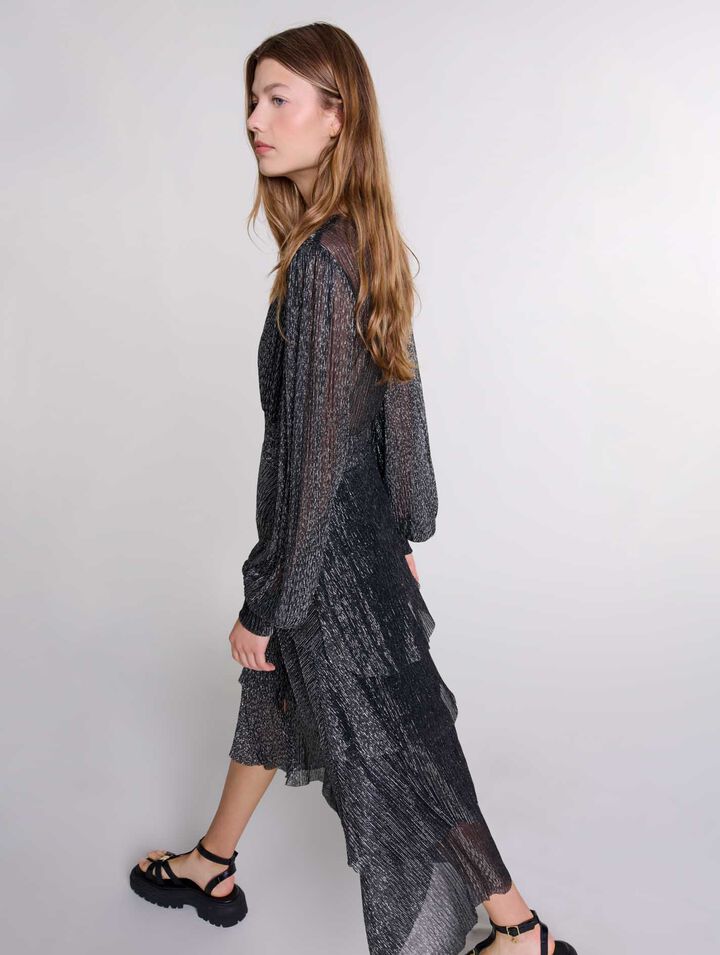 Ruffled dress 