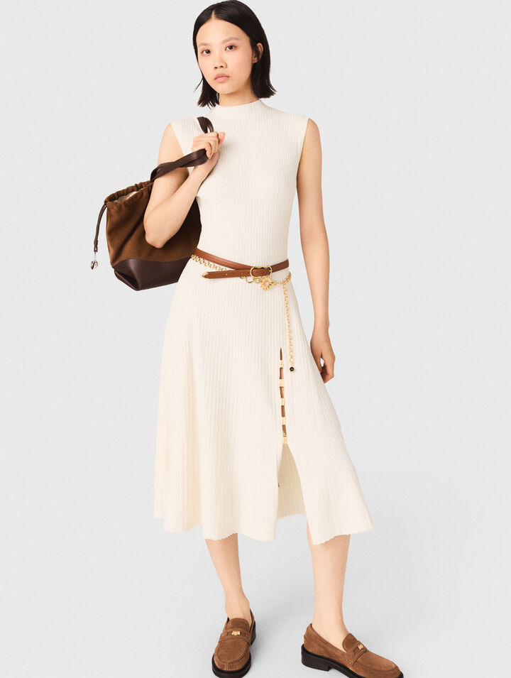 Ribbed dress with side slit