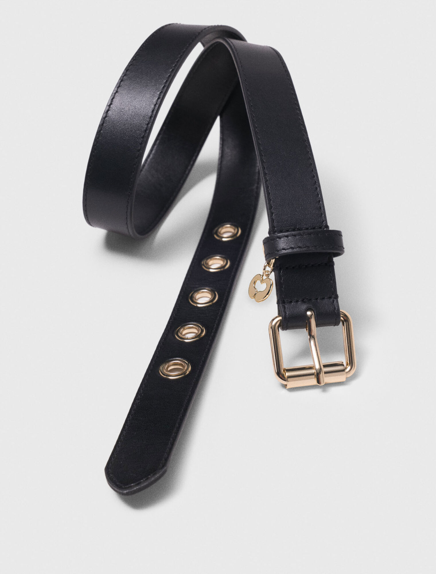 Leather belt with eyelets