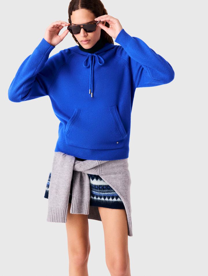Hooded jumper