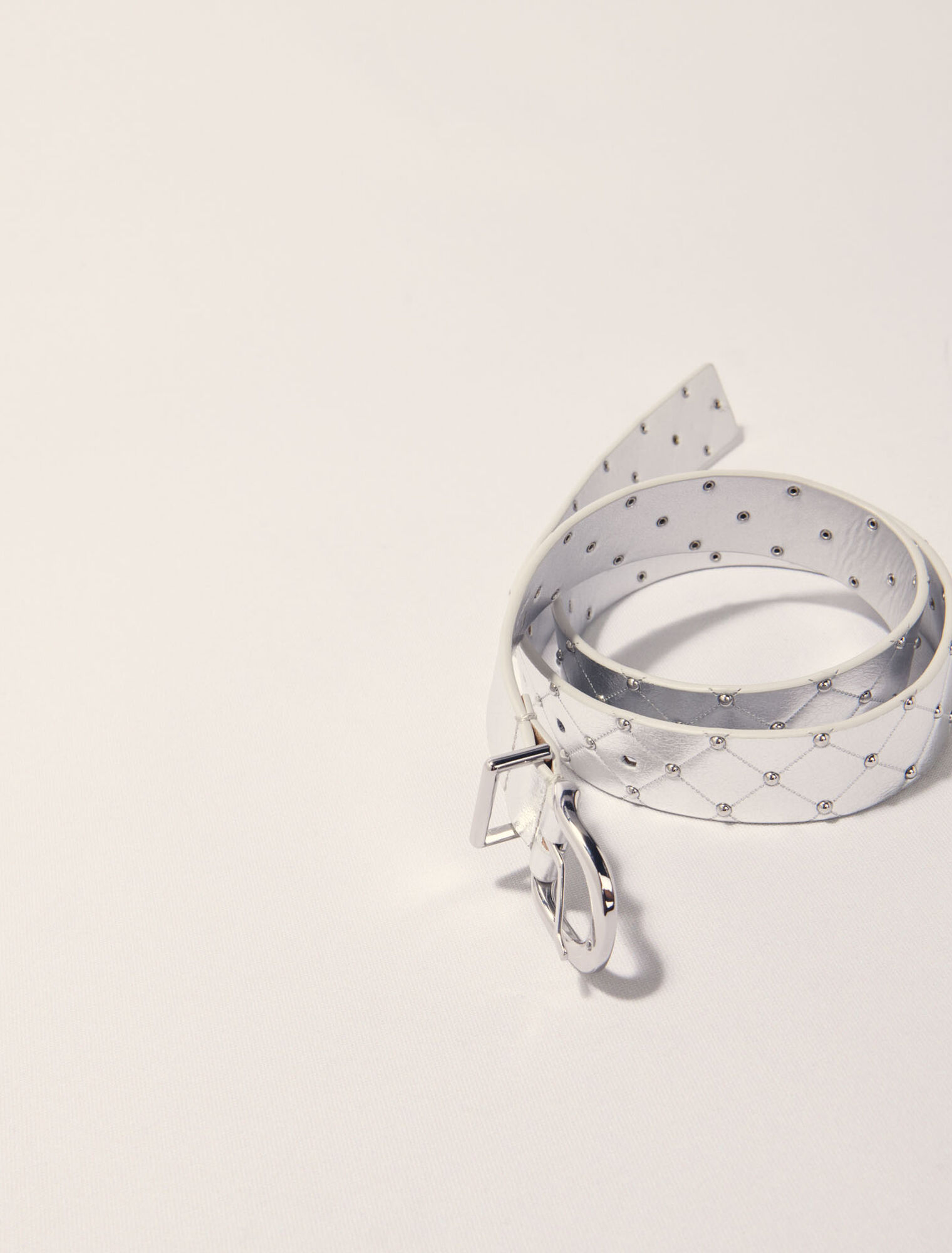 Quilted metallic leather belt
