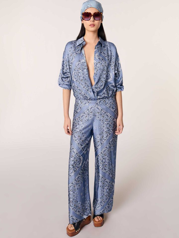 Flowing patterned trousers