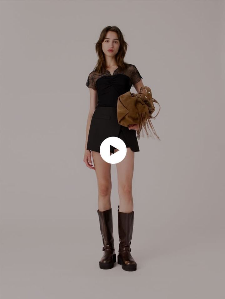 Jersey top with lace trim