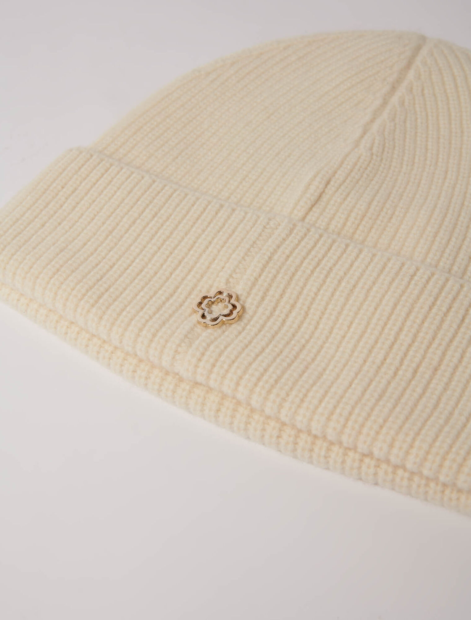 Wool and cashmere hat