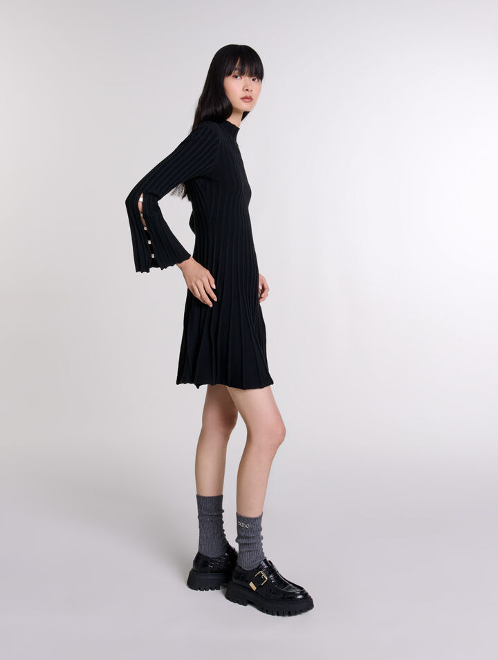 Short knit dress