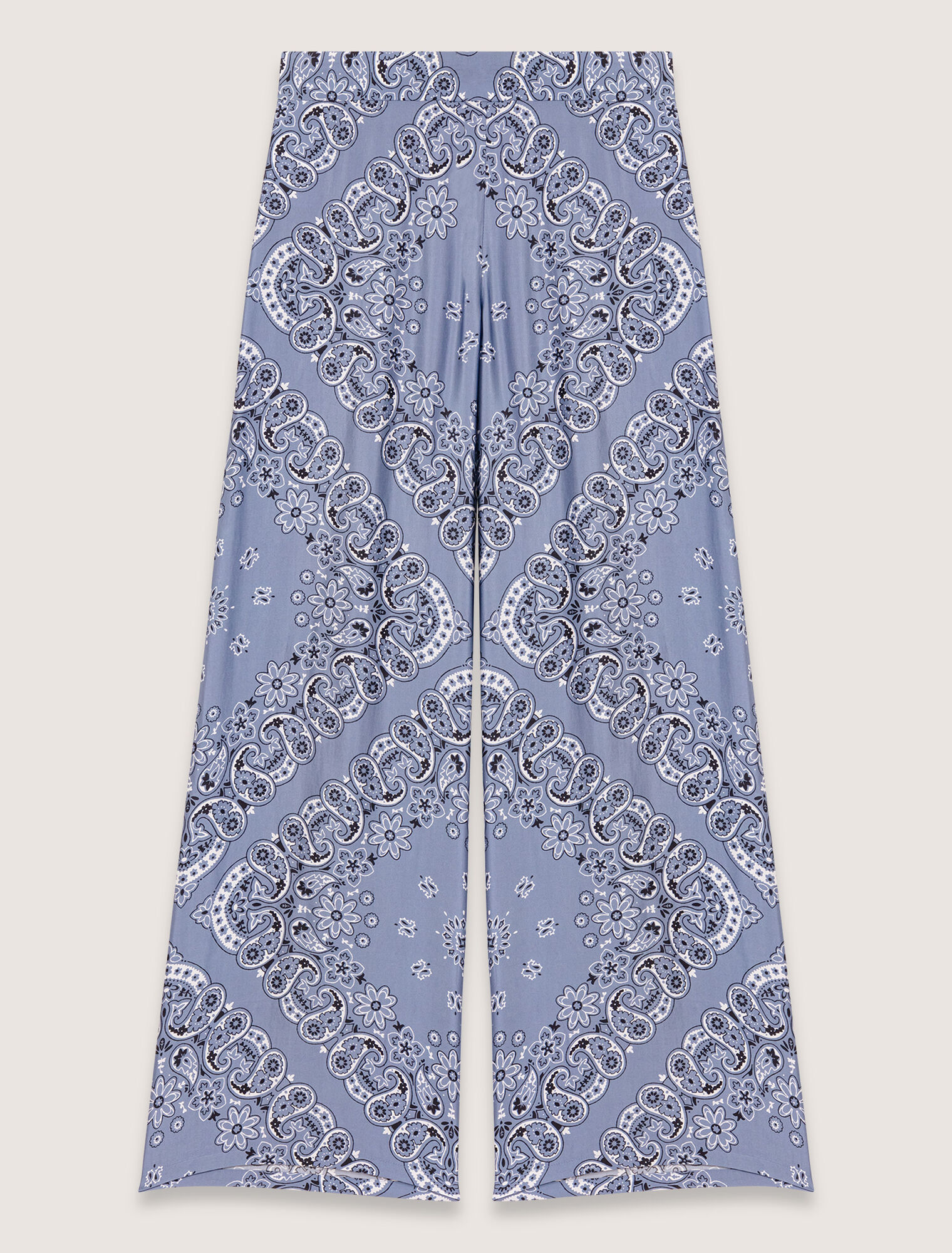 Flowing patterned trousers