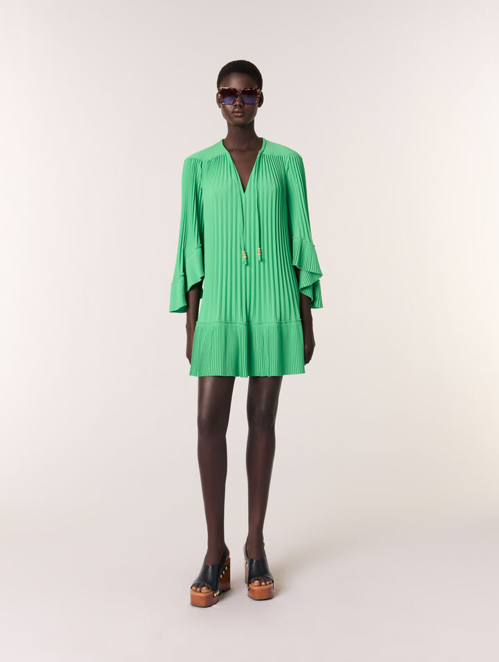 Short pleated dress