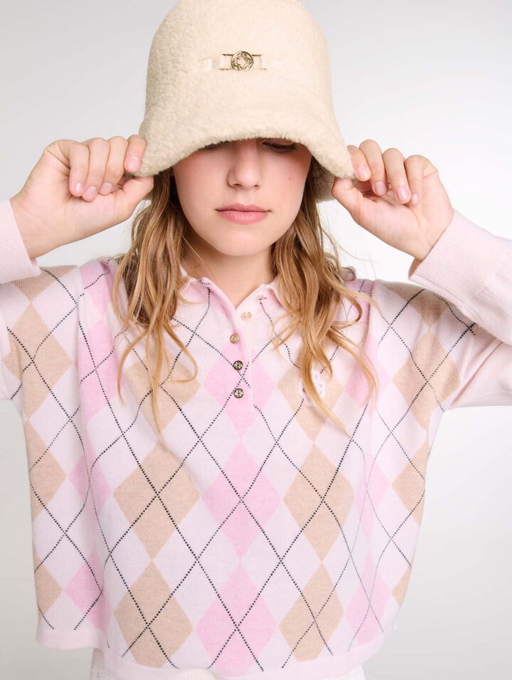 Faux fur bucket hat