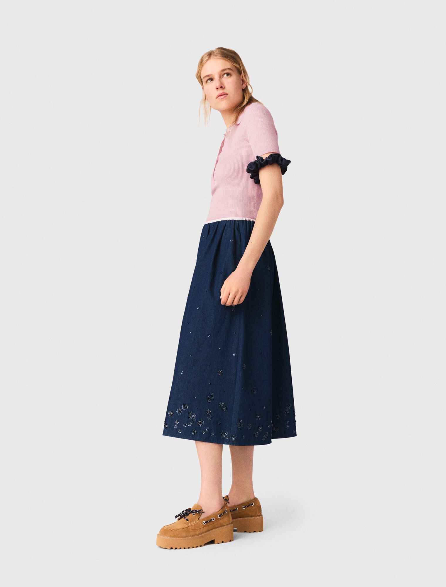 Embroidered denim midi skirt