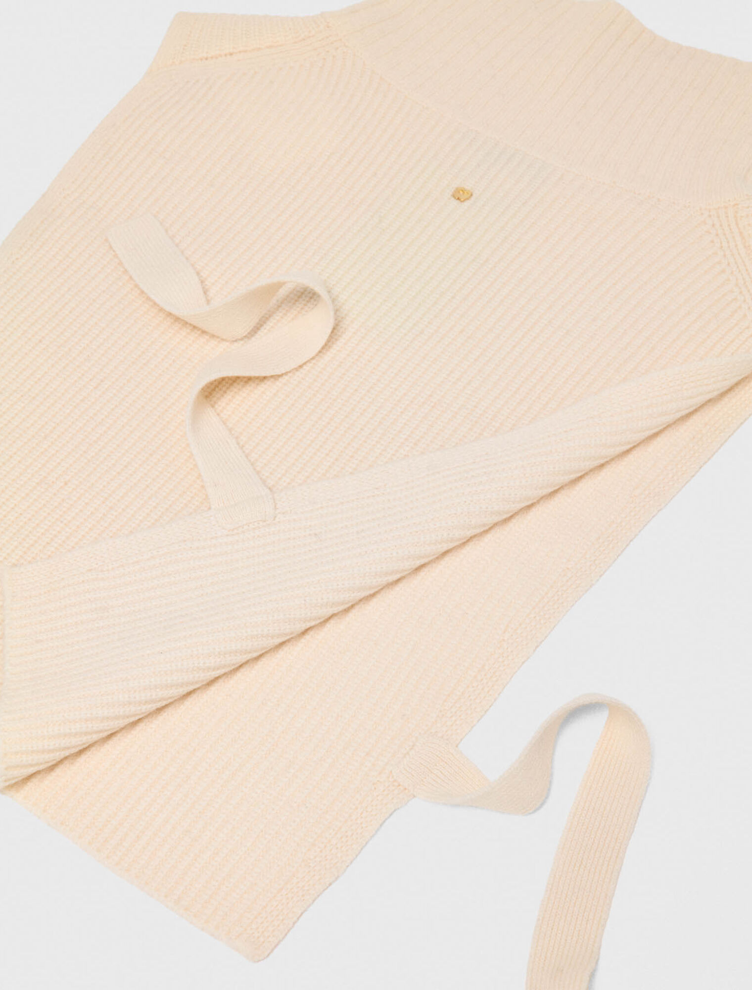 Wool and cashmere collar