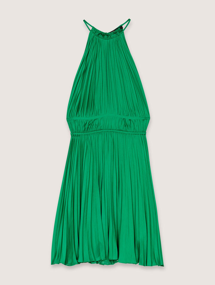 Short pleated backless dress