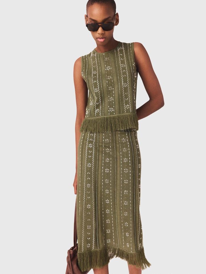 Knit skirt with rhinestone flowers