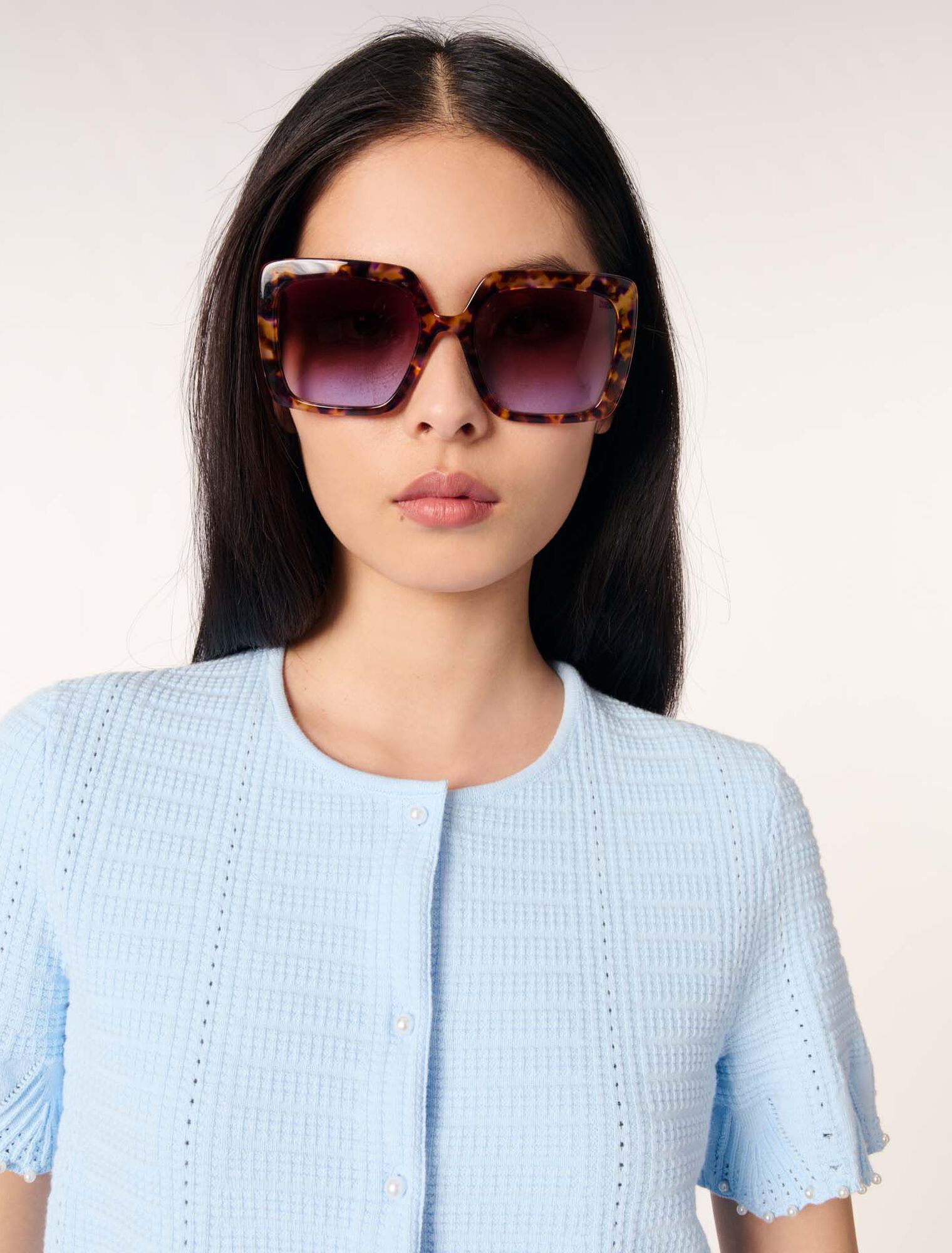 Rectangular acetate glasses